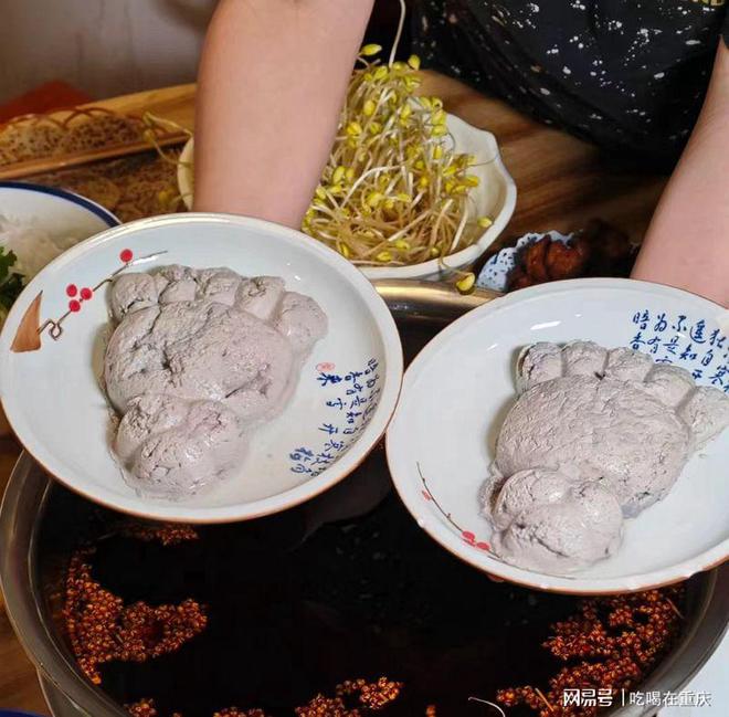 舌尖上的传承 青山青豆花 笑禅豆腐鱼PG麻将胡了免费模拟器非遗中国年(图3)